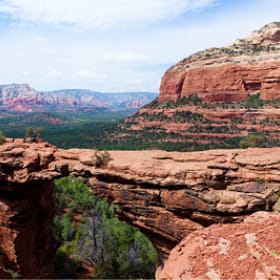 Photo of the road to the Devil's Bridge